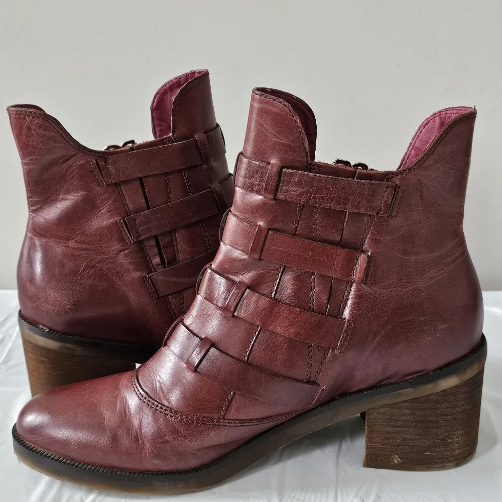 LATIGO Mila Women's Open Side Buckle Leather Boots, Block Heel - Picture 6 of 10